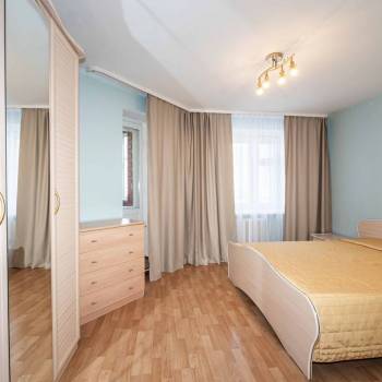 Сдается Многокомнатная квартира, 85 м²