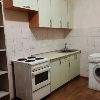 Сдается 1-комнатная квартира, 38 м²