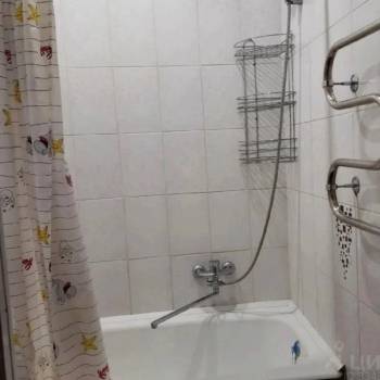 Сдается 1-комнатная квартира, 38 м²