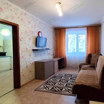 Сдается 1-комнатная квартира, 42,2 м²