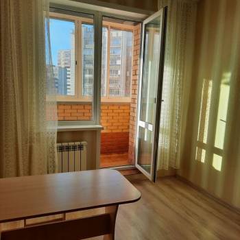 Сдается 1-комнатная квартира, 46 м²