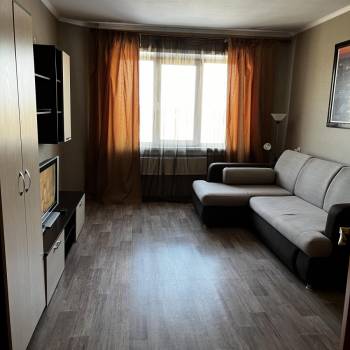 Сдается Многокомнатная квартира, 65 м²