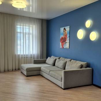 Сдается Многокомнатная квартира, 130 м²
