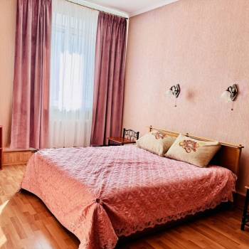 Сдается Многокомнатная квартира, 98 м²