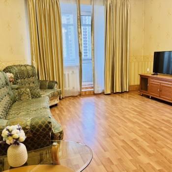 Сдается Многокомнатная квартира, 98 м²