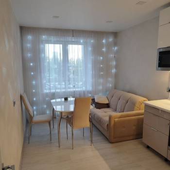 Сдается 1-комнатная квартира, 39 м²