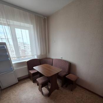 Сдается 1-комнатная квартира, 37 м²