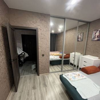 Продается 1-комнатная квартира, 37,5 м²