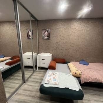 Продается 1-комнатная квартира, 37,5 м²