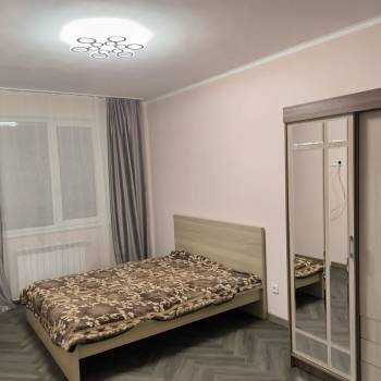 Сдается 1-комнатная квартира, 40,7 м²