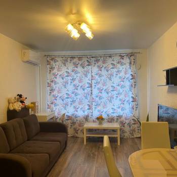 Сдается 1-комнатная квартира, 36,5 м²