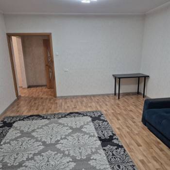 Сдается 2-х комнатная квартира, 80 м²