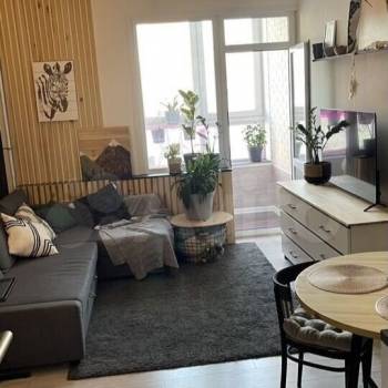 Сдается Многокомнатная квартира, 64 м²