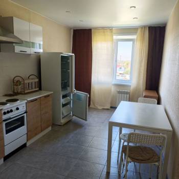 Сдается 1-комнатная квартира, 48 м²