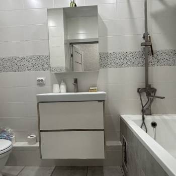 Сдается 1-комнатная квартира, 39 м²
