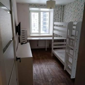 Сдается Многокомнатная квартира, 56 м²