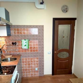 Сдается 1-комнатная квартира, 42 м²