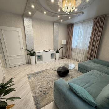 Сдается 2-х комнатная квартира, 67 м²