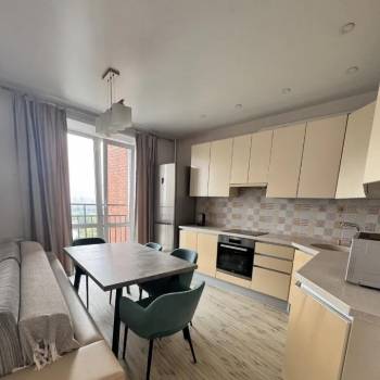 Сдается Многокомнатная квартира, 84 м²