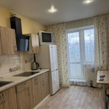 Сдается 1-комнатная квартира, 41 м²