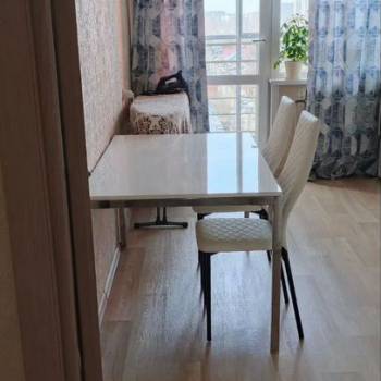 Продается 1-комнатная квартира, 45,7 м²