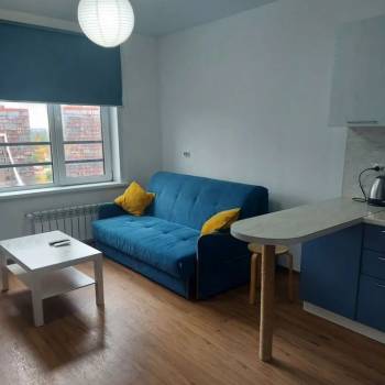 Сдается 1-комнатная квартира, 42 м²