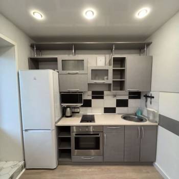 Продается 1-комнатная квартира, 36 м²