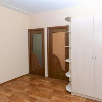Сдается 2-х комнатная квартира, 85 м²