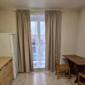 Сдается 1-комнатная квартира, 43 м²