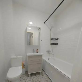 Сдается 1-комнатная квартира, 32 м²
