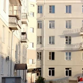 Сдается 1-комнатная квартира, 42 м²