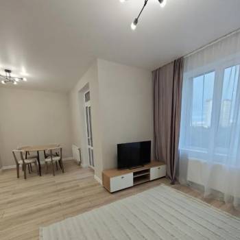 Сдается 1-комнатная квартира, 38 м²