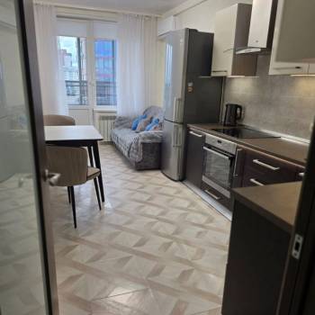 Сдается 1-комнатная квартира, 43,2 м²