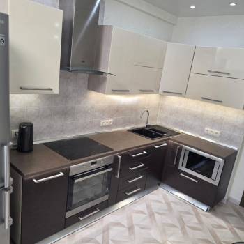 Сдается 1-комнатная квартира, 43,2 м²