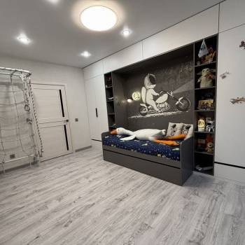 Продается 3-х комнатная квартира, 100 м²