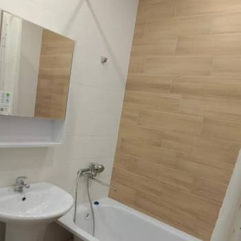 Сдается 1-комнатная квартира, 38,6 м²