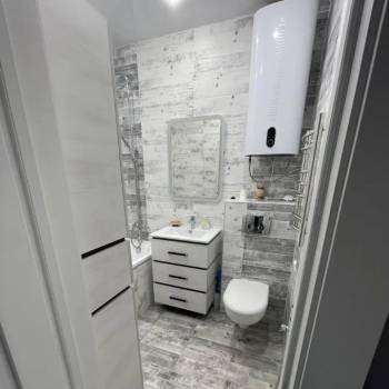 Продается 1-комнатная квартира, 44 м²