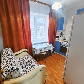 Сдается 1-комнатная квартира, 37 м²