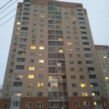 Продается 1-комнатная квартира, 52 м²