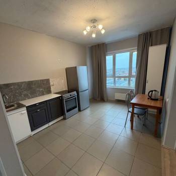 Сдается 1-комнатная квартира, 39,5 м²