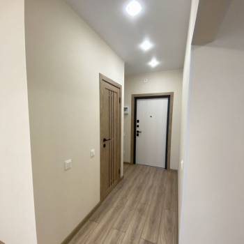 Продается 1-комнатная квартира, 38 м²