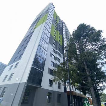 Продается 1-комнатная квартира, 38 м²