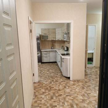 Сдается Многокомнатная квартира, 60 м²