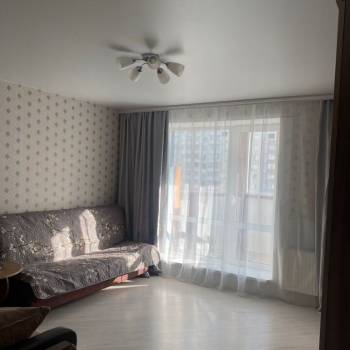Сдается 1-комнатная квартира, 40 м²