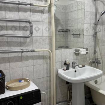 Сдается Многокомнатная квартира, 61 м²