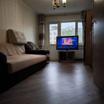 Сдается Многокомнатная квартира, 60 м²