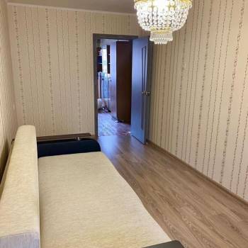 Сдается Многокомнатная квартира, 60 м²