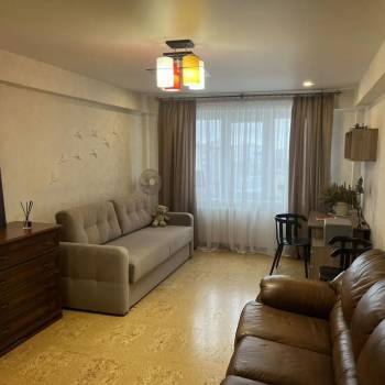 Продается 2-х комнатная квартира, 76,6 м²