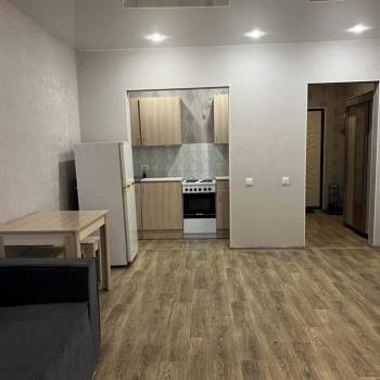 Сдается 1-комнатная квартира, 39 м²