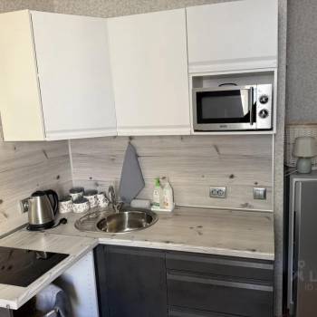 Сдается 1-комнатная квартира, 39 м²